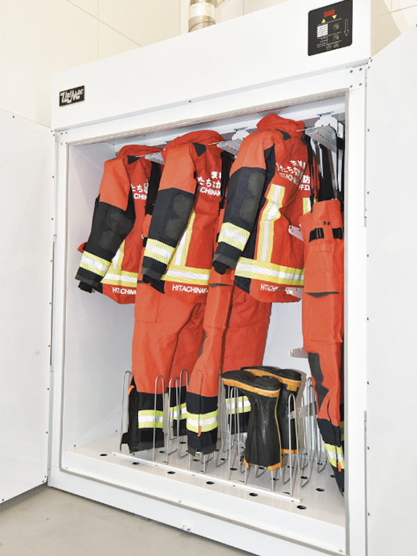 防火服乾燥庫の様子